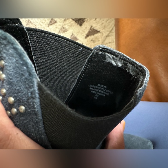 Marc Fisher LTD Yalyn metal studded blue suede Chelsea pointy toe booties size 9 - Picture 12 of 13